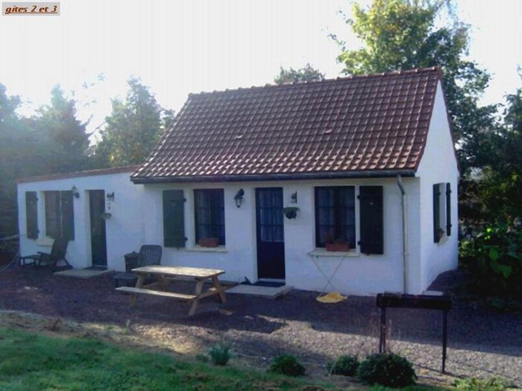 Gite et chambre d' hôtes et roulottes et du Ternois Hotel Saint-Pol-sur-Ternoise Quarto foto